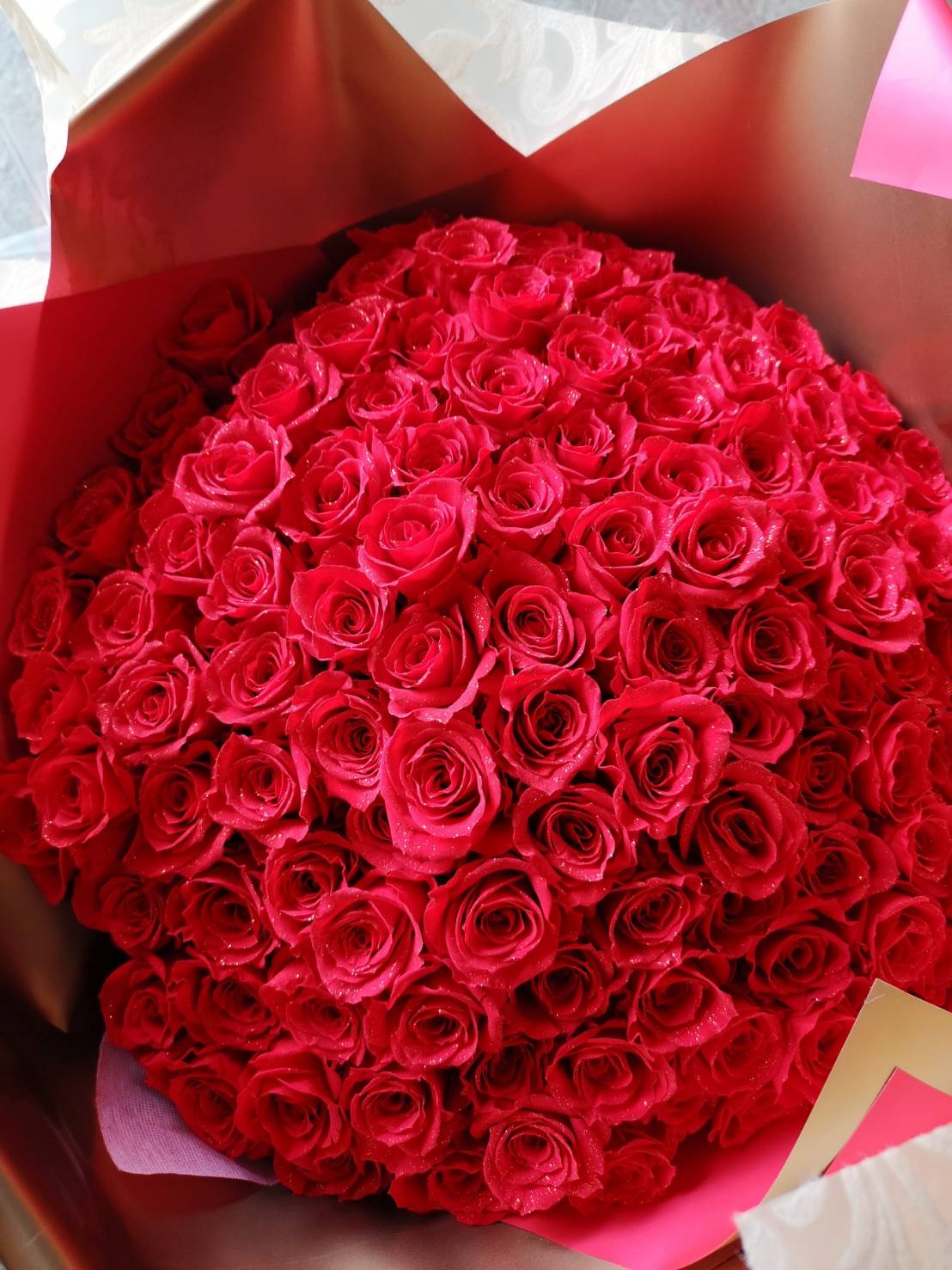 プリザーブドフラワー】赤バラ108本の花束 – karendo online shop
