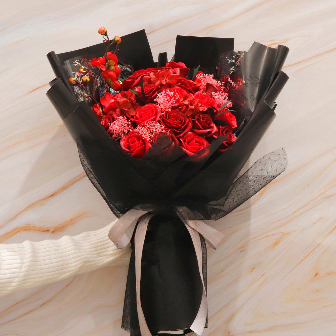 Goldrose Bouquet クリーム色のバラ 観賞用ソープフラワー:rafulu】20本ローズブーケ（全3種） – karendo