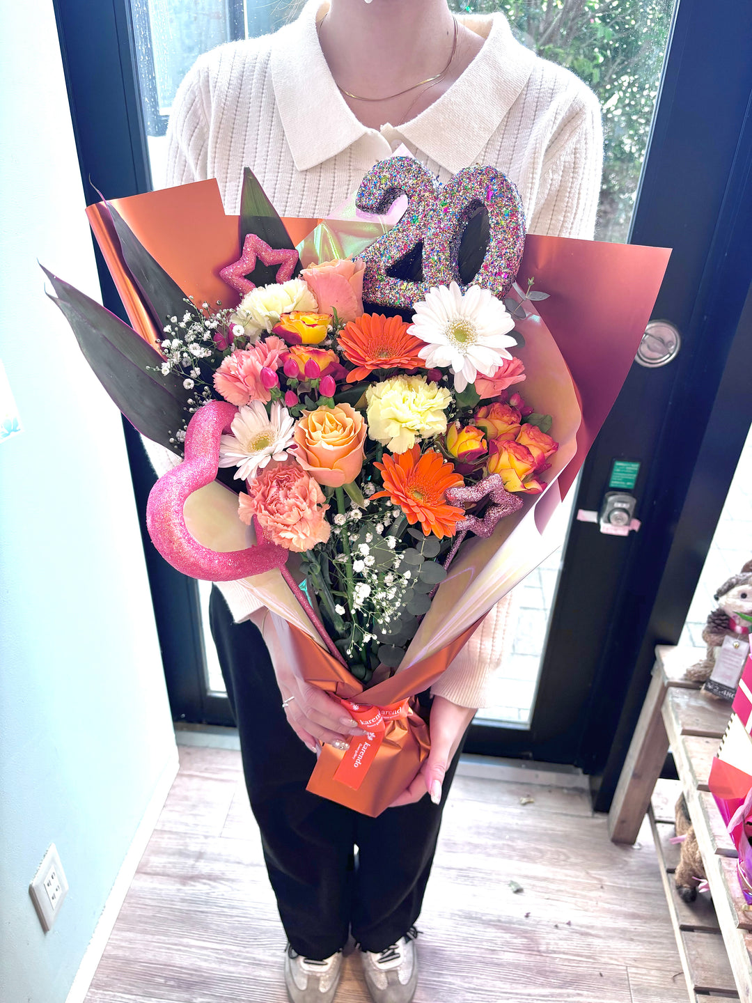 ロマンスの花束 生花】男性用完全おまかせ花束 L＜ピック無し＞ – karendo online shop