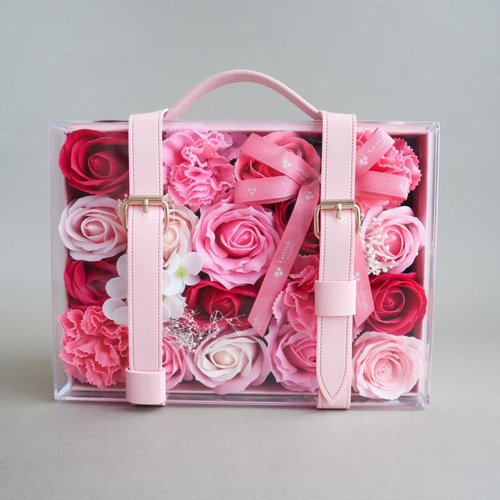 リエンダ　ルクア限定キャリーケース新品 リエンダ ルクア限定キャリーケース新品 rienda リエンダ LUCUA