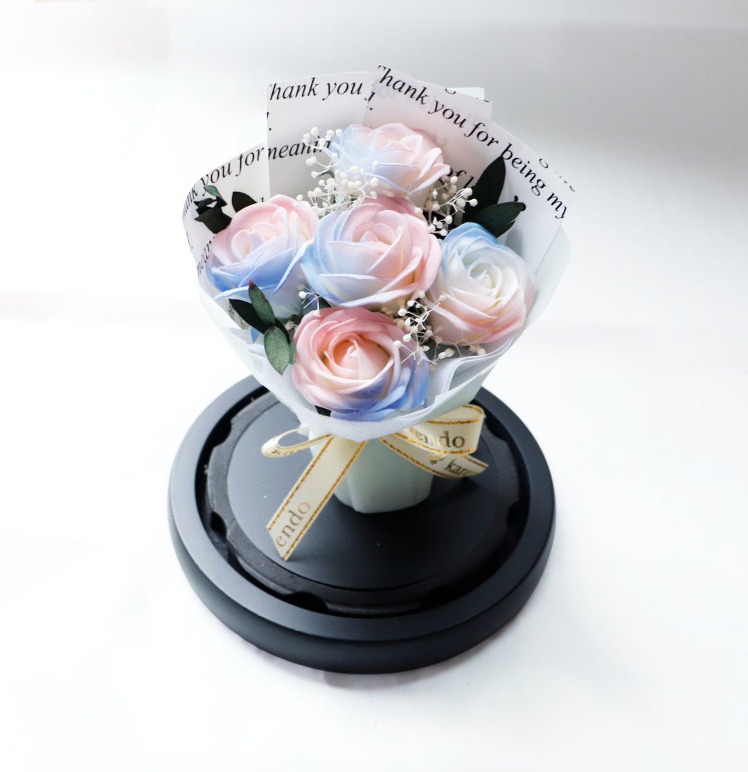 MeYou shop プロフ必読☺️　仏花ガラスドーム一対 仏花 (一対) ガラスドーム付き - メルカリ