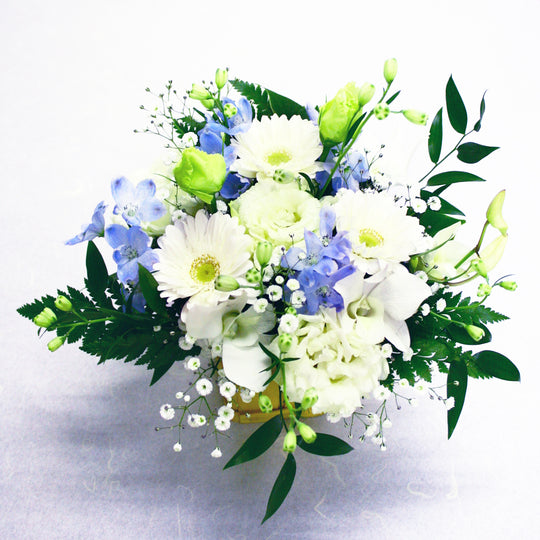 【生花】お供えアレンジメント M